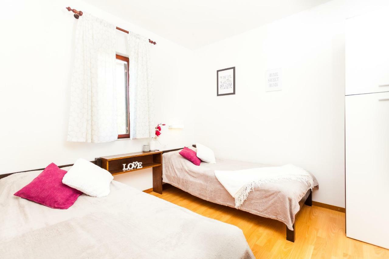 Apartments Dajna 尼亚卢卡 外观 照片